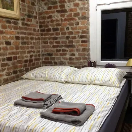 Apartment Familuks - Apartementy Ligota *